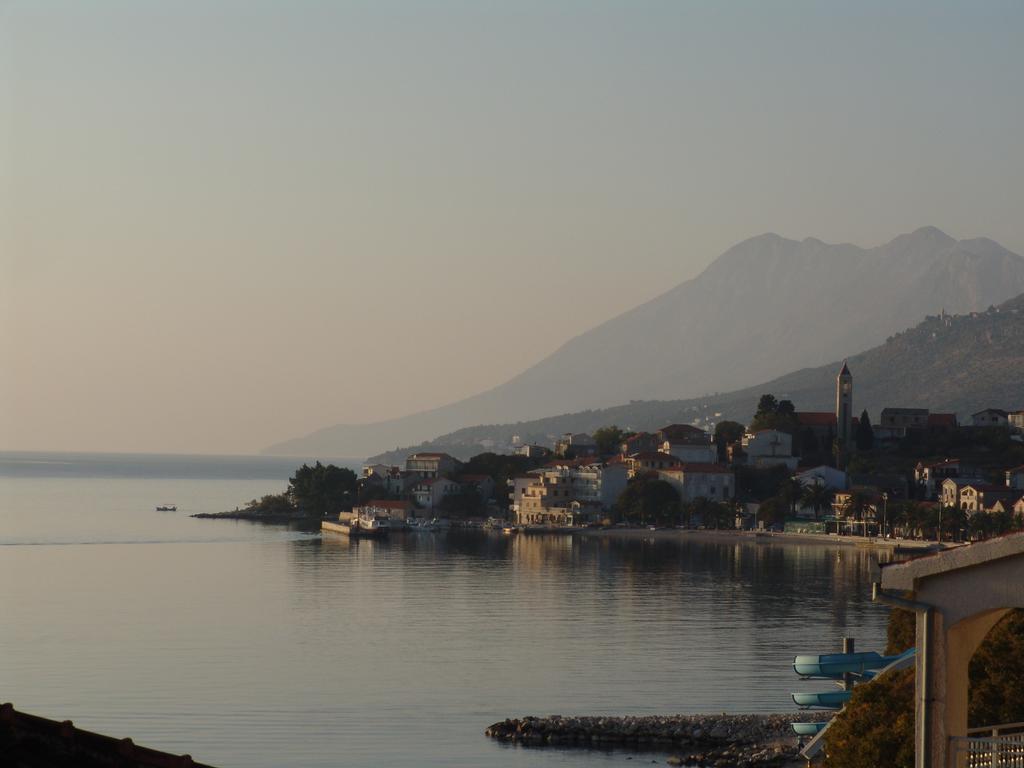 Apartment Davor Gradac  Quarto foto