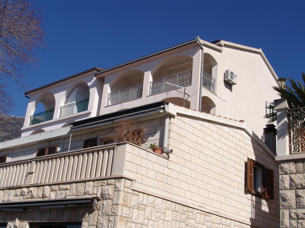 Apartment Davor Gradac  Quarto foto